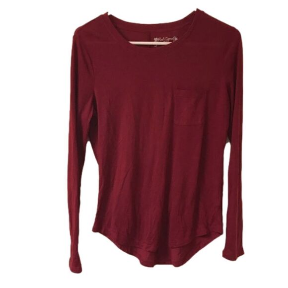 🐪 Red Camel Long Sleeve Tee - Picture 1 of 5